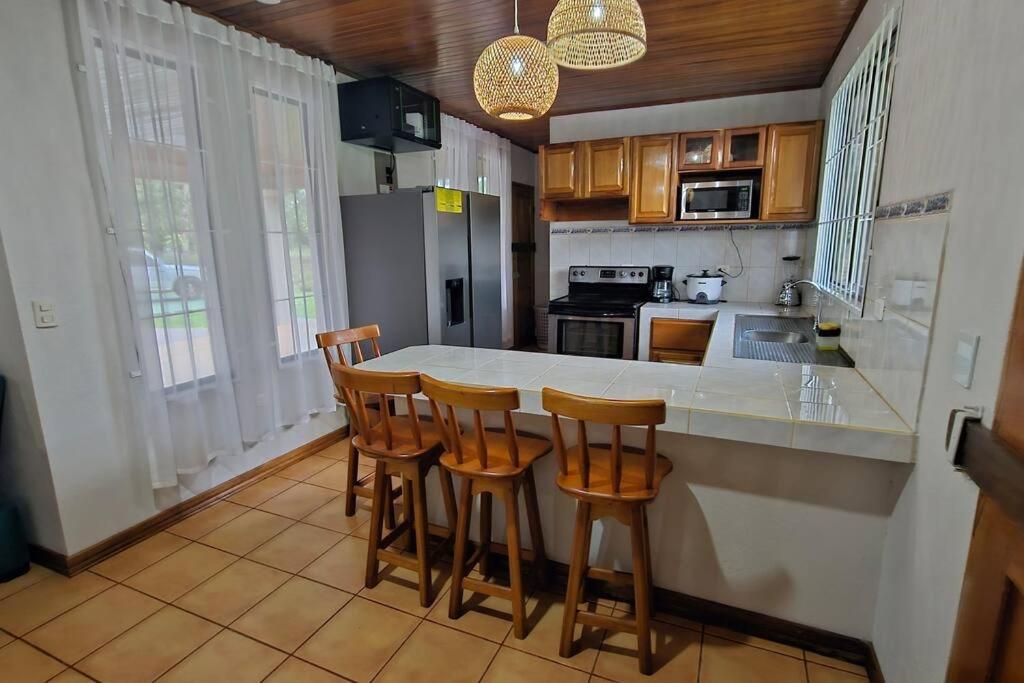 Casa Roble Fortuna La Fortuna Екстер'єр фото